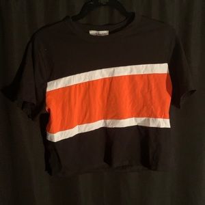 Cropped Tee
